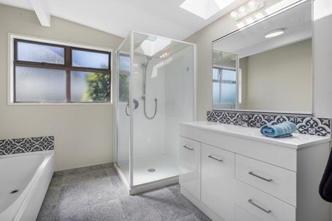 Photo of property in 6 Grove Place, Rangiora, 7400