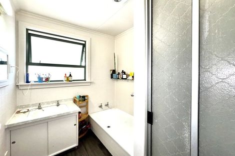 Photo of property in 16 Argyle Street, Weston, Oamaru, 9401