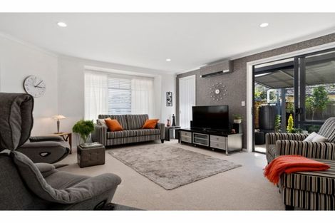 Photo of property in 82 Sterling Gate Drive, Bethlehem, Tauranga, 3110