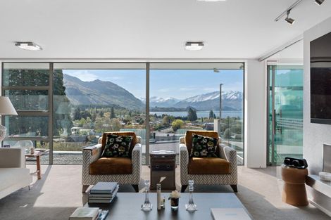 Photo of property in 3 Botting Place, Wanaka, 9305
