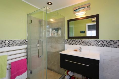 Photo of property in 31 Victoria Avenue, Waiuku, 2123