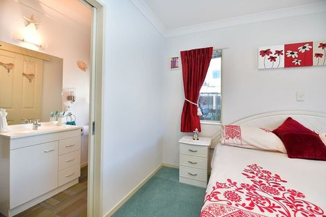 Photo of property in 1/840 Whangaparaoa Road, Manly, Whangaparaoa, 0930