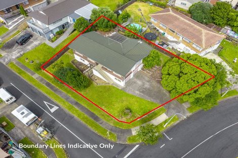 Photo of property in 9 Kurnell Drive, Botany Downs, Auckland, 2010