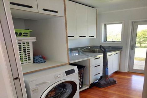 Photo of property in 104 Victoria Avenue, Waiuku, 2123