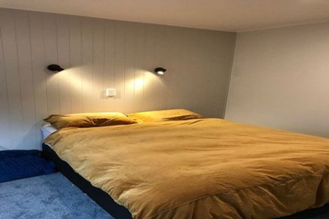 Photo of property in 1/1 Clearwater Cove, West Harbour, Auckland, 0618