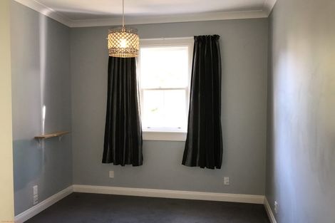 Photo of property in 30a Sutherland Crescent, Melrose, Wellington, 6023