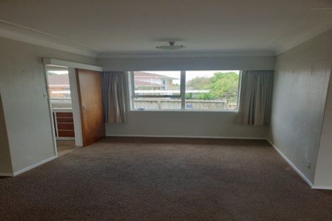 Photo of property in 3/62 Moana Avenue, One Tree Hill, Auckland, 1061