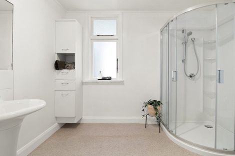 Photo of property in 82 Richardson Street, Saint Kilda, Dunedin, 9012