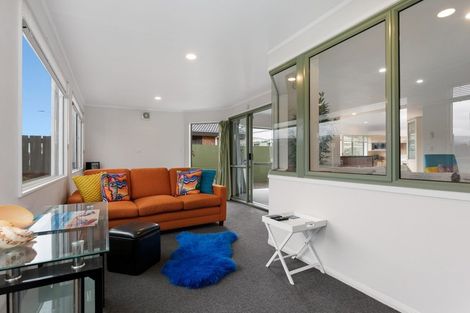 Photo of property in 19 Matapihi Road, Mount Maunganui, 3116