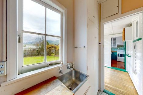 Photo of property in 10 Aorangi Road, Paeroa, 3600