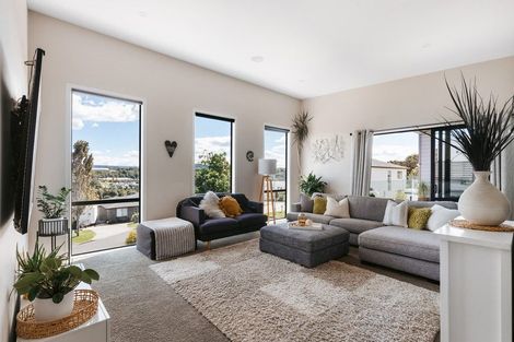 Photo of property in 16 Gyle Place, Pyes Pa, Tauranga, 3112