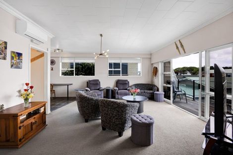 Photo of property in 4/9 Hine Street, New Plymouth, 4310