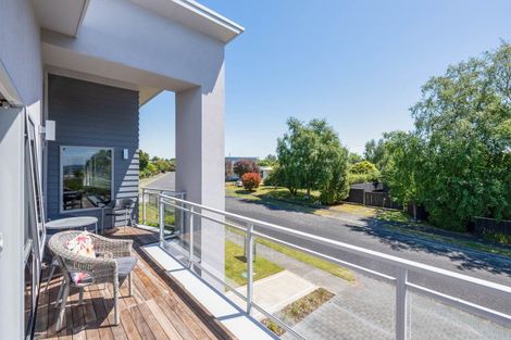 Photo of property in 13 Pokaka Crescent, Wharewaka, Taupo, 3330