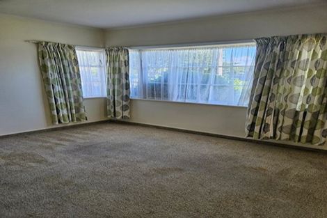 Photo of property in 130 Naenae Road, Naenae, Lower Hutt, 5011