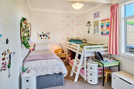 Photo of property in 39 Kiwi Street, Alicetown, Lower Hutt, 5010