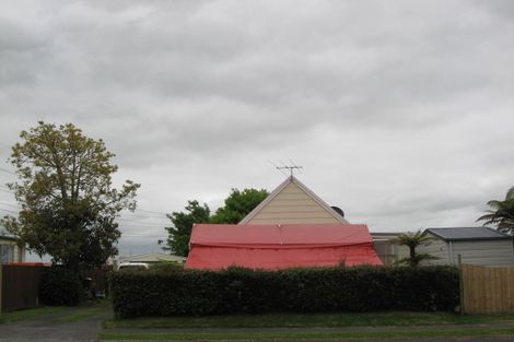 Photo of property in 25 Rountree Place, Conifer Grove, Takanini, 2112