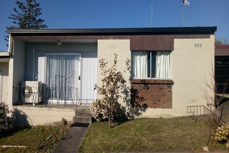 Photo of property in 1/141 Birkdale Road, Birkdale, Auckland, 0626