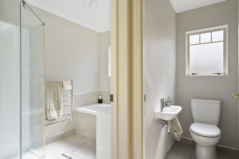 Photo of property in 12 Washington Parade, Milson, Palmerston North, 4414