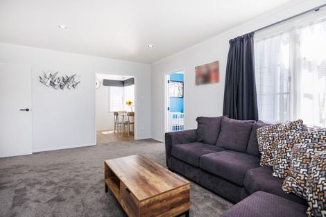 Photo of property in 42 Clyde Crescent, Roslyn, Palmerston North, 4414