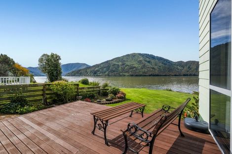 Photo of property in 28 Belvue Bay Road, Havelock, Picton, 7281