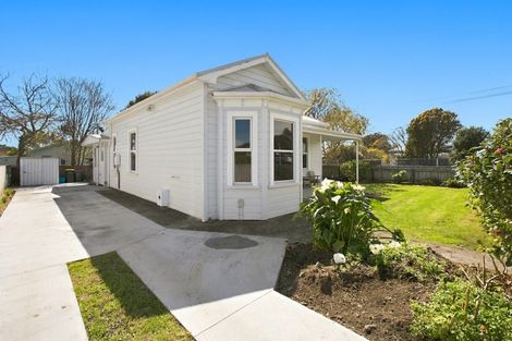 Photo of property in 19 Carey Street, Waitara, 4320