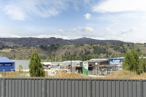 Photo of property in 9 Sequoia Close, Alexandra, 9320