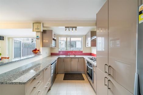 Photo of property in 2/35 Tahi Street, Miramar, Wellington, 6022