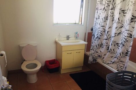 Photo of property in 1/115 Flat Bush Road, Clover Park, Auckland, 2023