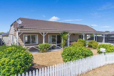 Photo of property in 43 Arthur Crescent, Hilltop, Taupo, 3330