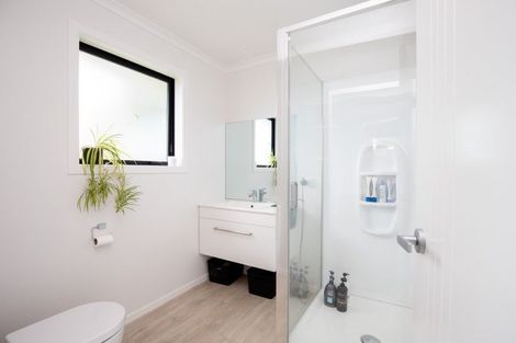 Photo of property in 35 Costello Drive, Ngatea, 3503