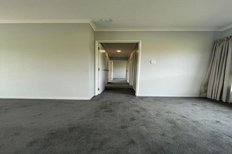Photo of property in 226 Henderson Valley Road, Henderson, Auckland, 0612