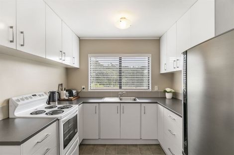 Photo of property in 1/111 Spinella Drive, Bayview, Auckland, 0629