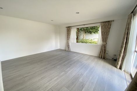 Photo of property in 36 Murvale Drive, Bucklands Beach, Auckland, 2014