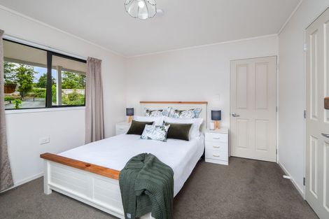 Photo of property in 68 Wiroa Road, Kerikeri, 0293