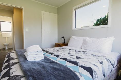 Photo of property in 15 Hamilton Drive, Lake Tekapo, 7999