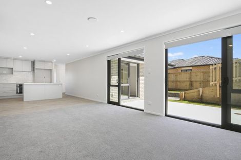 Photo of property in 58 Leathem Crescent, Pokeno, 2402