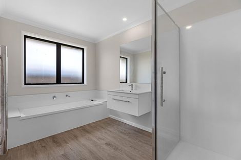 Photo of property in 7 Kuakua Close, Papamoa Beach, Papamoa, 3118