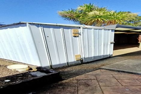 Photo of property in 27 Rushgreen Avenue, Pahurehure, Papakura, 2113