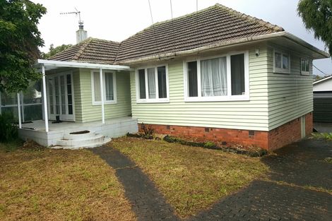 Photo of property in 4 Thompson Terrace, Manurewa, Auckland, 2102