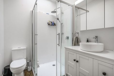 Photo of property in 54 Moana Avenue, Onehunga, Auckland, 1061