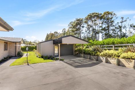 Photo of property in 165b Oraha Road, Kumeu, 0892