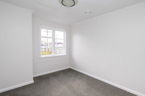 Photo of property in 9 Hayward Road, Ngatea, 3503