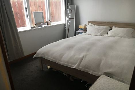 Photo of property in 67 Pirie Street, Mount Victoria, Wellington, 6011