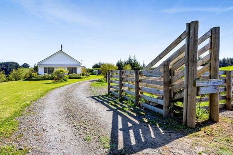 Photo of property in 172 Whakamara Road, Manutahi, Hawera, 4672