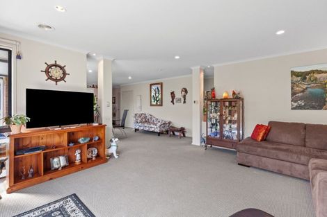 Photo of property in 5 Kirtle Close, Pyes Pa, Tauranga, 3112