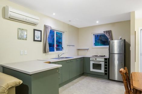 Photo of property in 32 Papakowhai Road, Papakowhai, Porirua, 5024