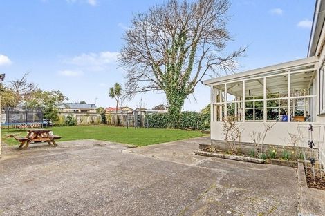 Photo of property in 12 Hunia Street, Marton, 4710