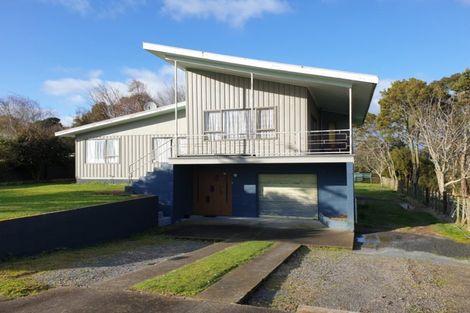 Photo of property in 15 Bridger Place, Eltham, 4322