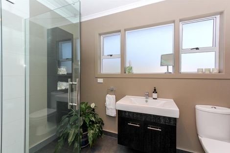 Photo of property in 81c Huatoki Street, Vogeltown, New Plymouth, 4310