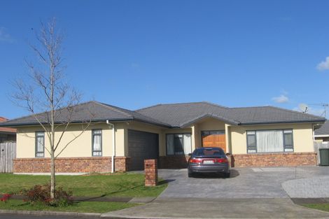 Photo of property in 6 Chapletown Drive, East Tamaki, Auckland, 2016